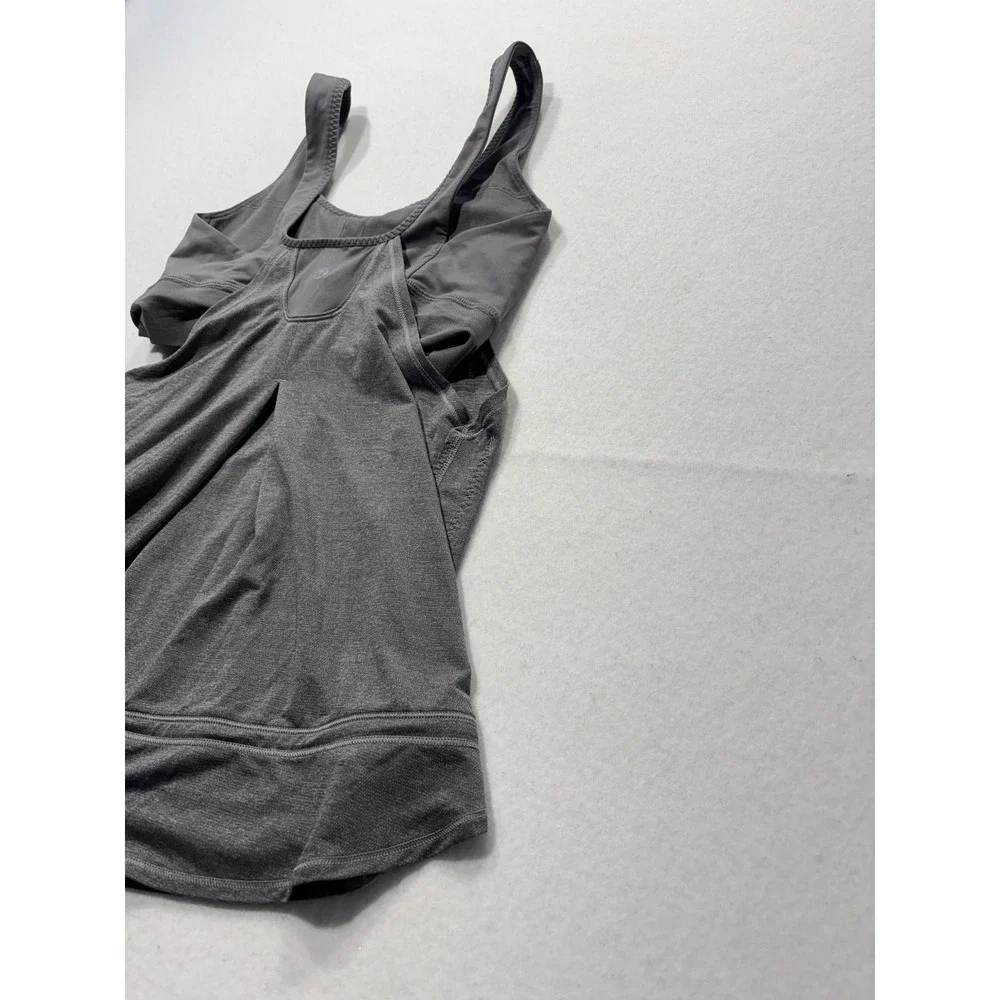 Lululemon Tank Womens Small Gray Scoop Neck Built In Bra Drawcord Hem Yoga Top